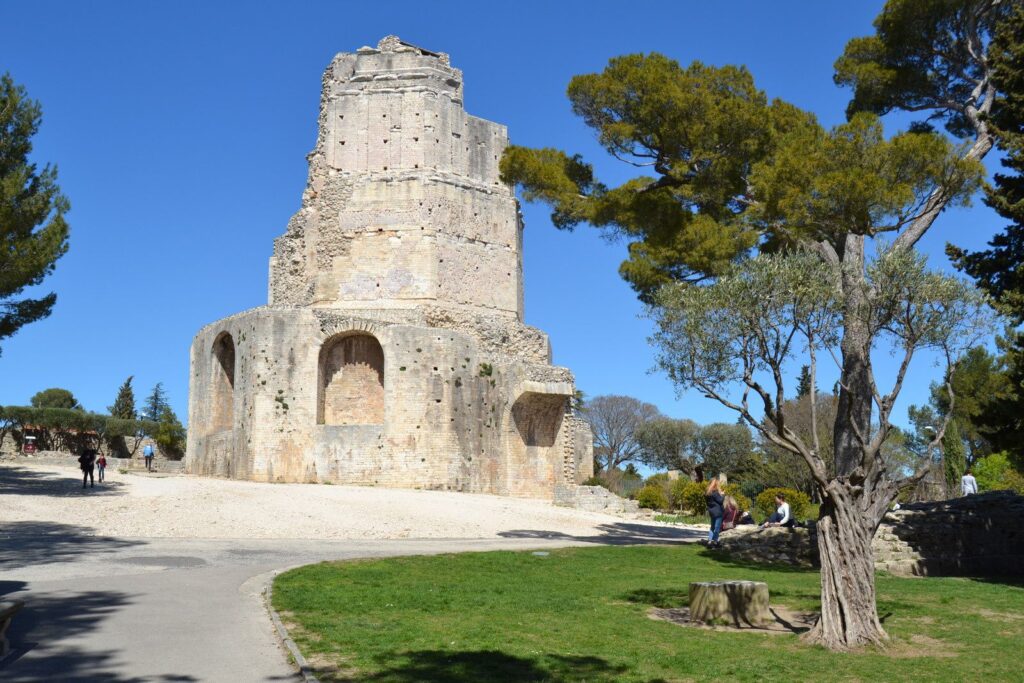 A la découverte de la tour Magne à Nîmes